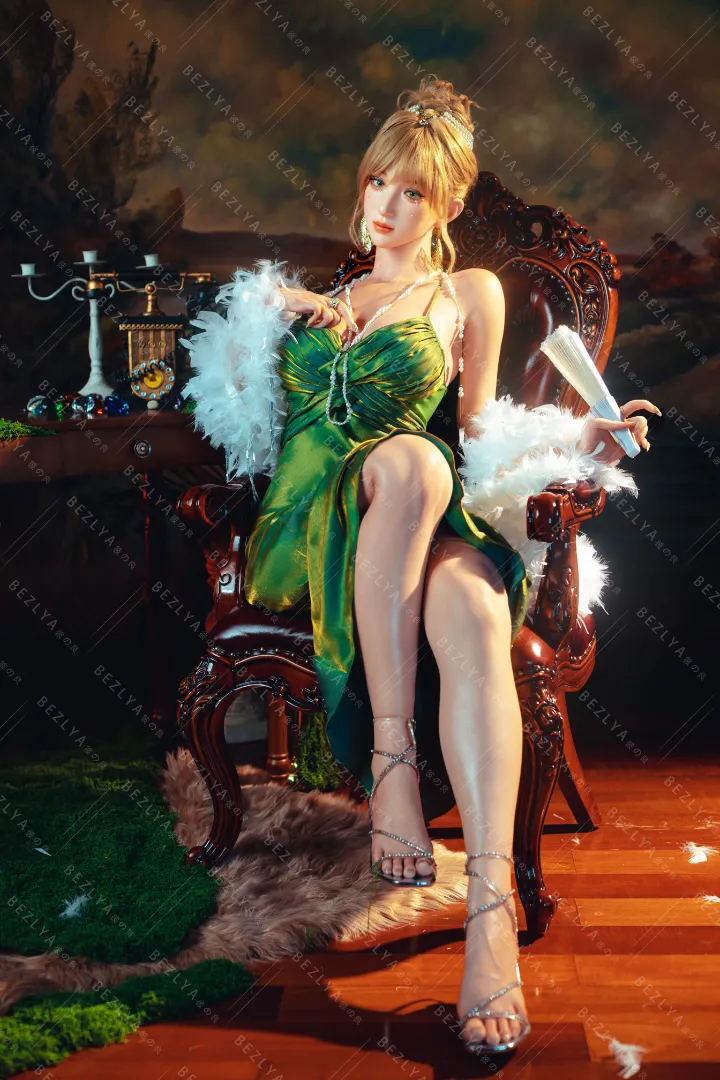 167cm (5ft6) F罩杯 輕量化 矽膠 性愛娃娃 活動下巴 头部 Angelica